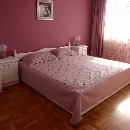 Casa de hóspedes Zara- And Pomorie